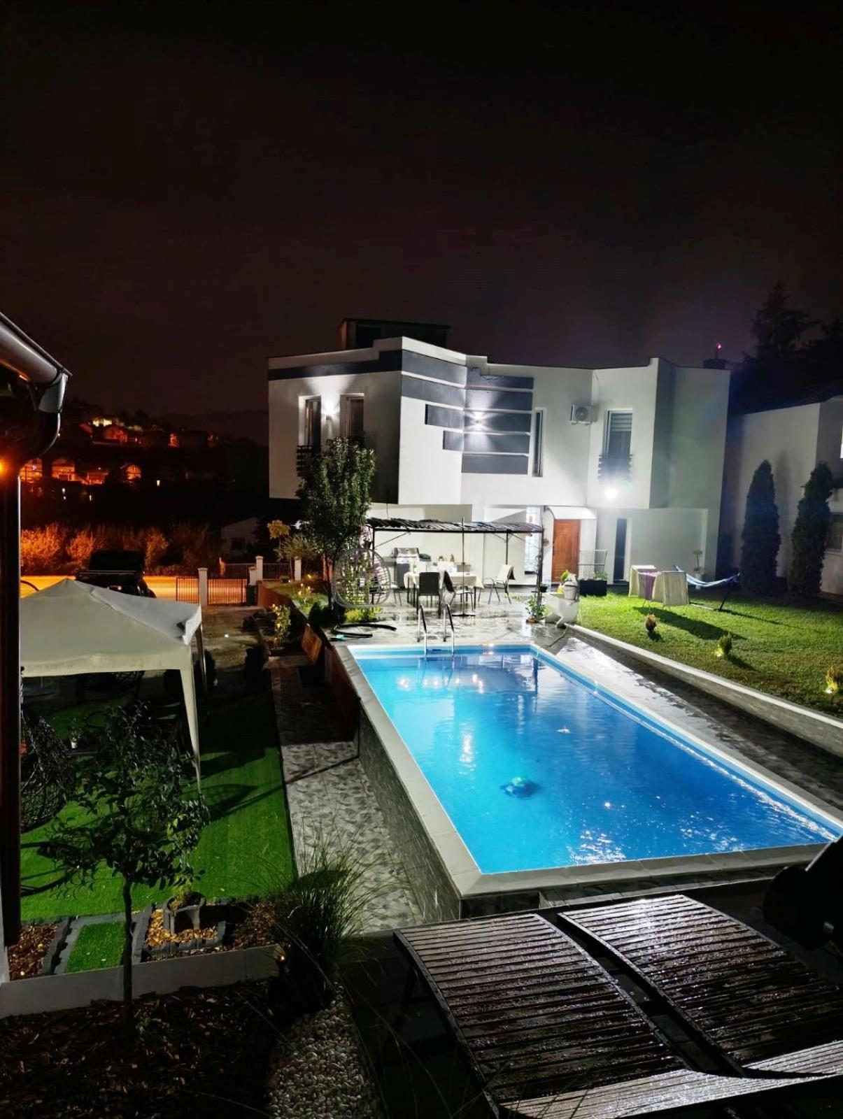 Villa Lea Tuzla Exterior foto